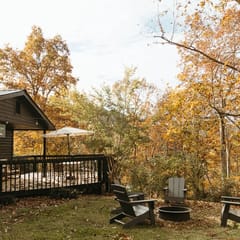 Cozy Modern Cabin| Prime Location in RRG| Firepit