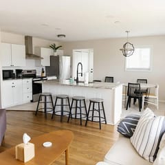 The Cypress - Peaceful Modern Stay in Lexington - Holiday Home