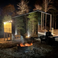 Luxury Mirror Home w/ Hot Tub Near Red River Gorge