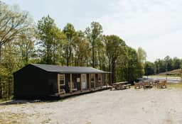 Humble & Cozy | Hiking Near| Firepit| Boones Bluff