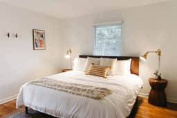 5 Mins to UK, Downtown, & Stadium| Modern 3BD Stay