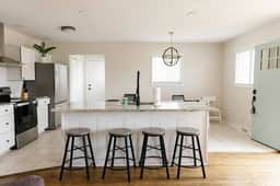 The Cypress - Peaceful Modern Stay in Lexington - Holiday Home