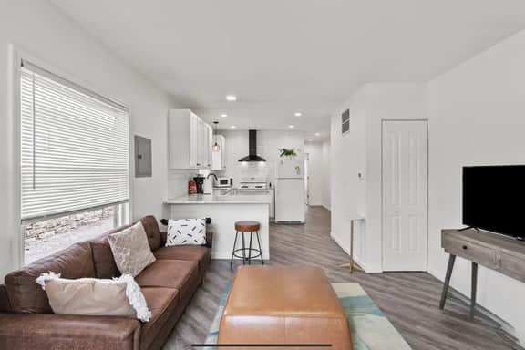 Morning Glory | Apt Near Downtown Lexington| 1BD