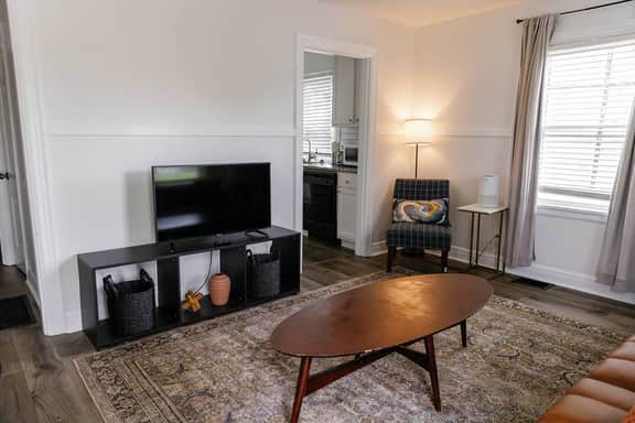 Cozy Corner| Home near Downtown Lexington| 2BD