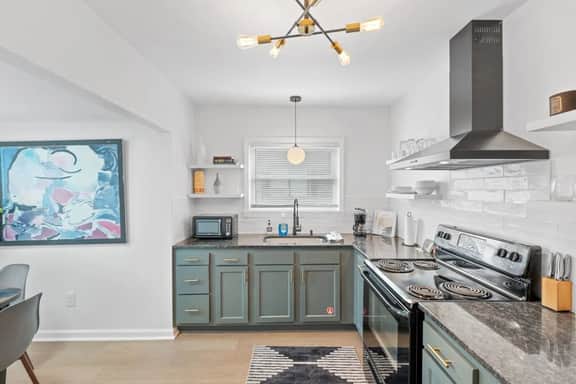 Comfortable 1-Bedroom Apartment in Downtown Lex