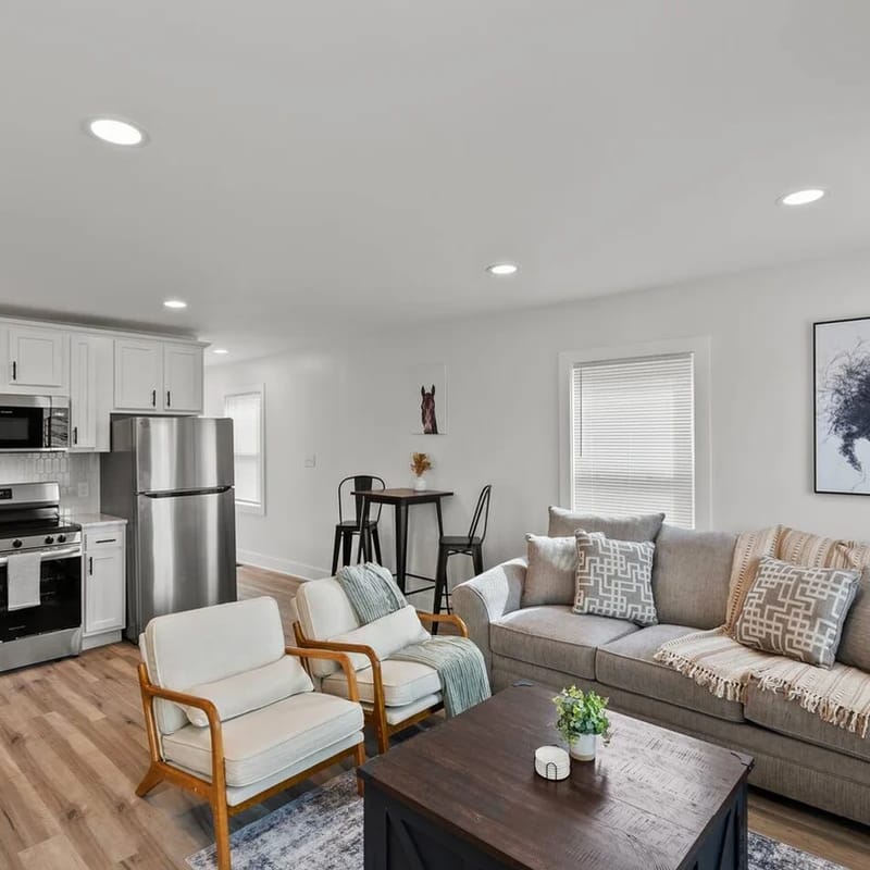 Creekside Stay | Peaceful Cottage | Elkhorn - Holiday Home